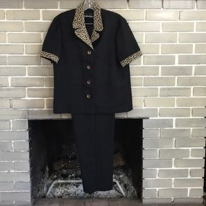 Sag Harbor 2 piece leopard & black pant suit
